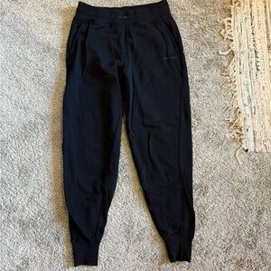 Outdoor Voices Women’s Joggers